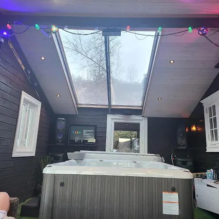 In - Out, Jacuzzi, Panorama View 別荘
